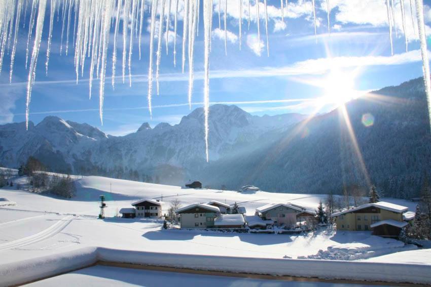 Oberwotzlhof Hotel Pichl  ภายนอก รูปภาพ
